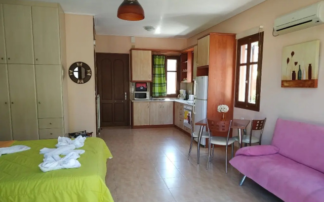 Gaea Gardens Studios and Villas Bungalow