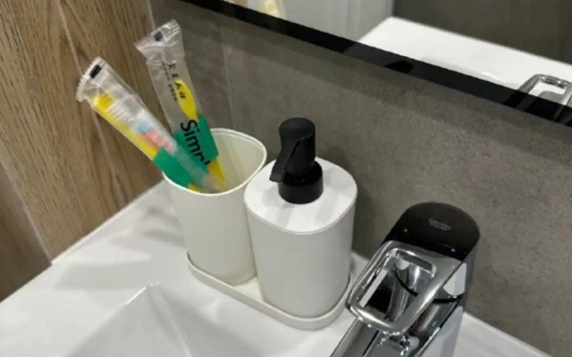 Krasivaya Studiya V Tsentre Flat