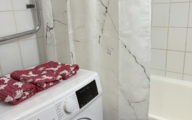 Квартира рядом с бассейном