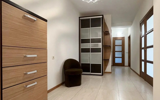 2-Komnatnye Homeapart Surganova 5a Apartments