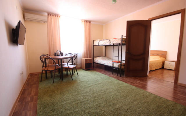 Barkhatny Sezon Guest House