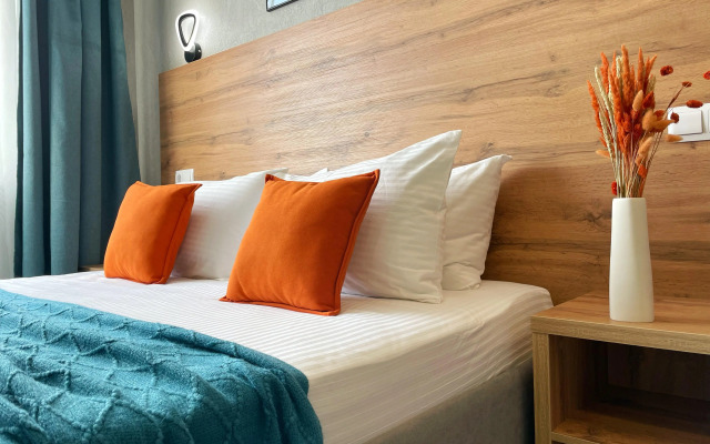 Dlya Dvoikh S Vidom Na More Apartments