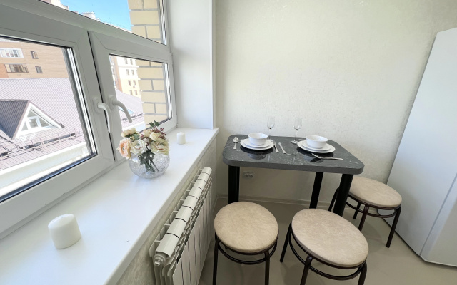 Apartamenty Dvuhkomnatnye na Tul'skoj 18 na Sestom etaze Kvartira 24