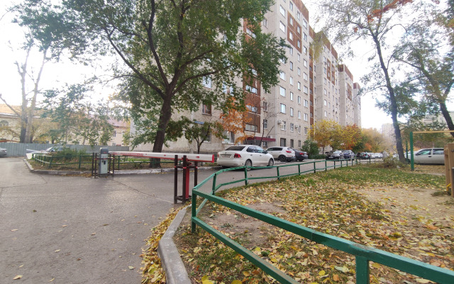 Апартаменты 3-комнатные OCHRE APARTAMENT от Акварель.flat у Нефтегазового университета