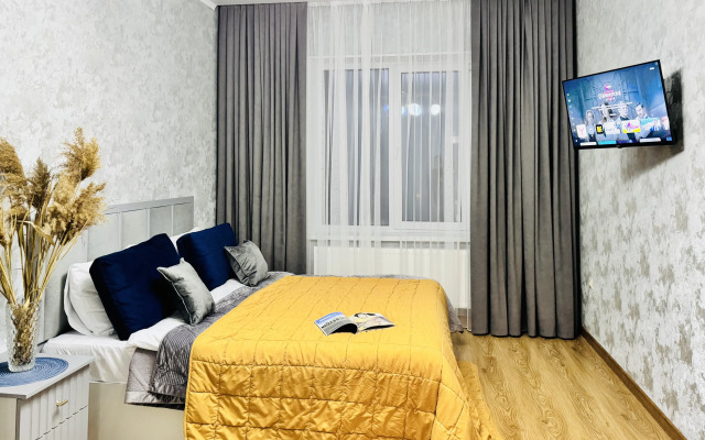 Dvukhkomnatny Lyuks V Tsentre Flat
