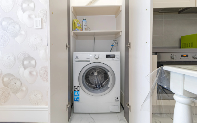 Apartamenty Sovremennaa Svetlaa v Odnom iz Prestiznyh Zilyh Kompleksov Goroda