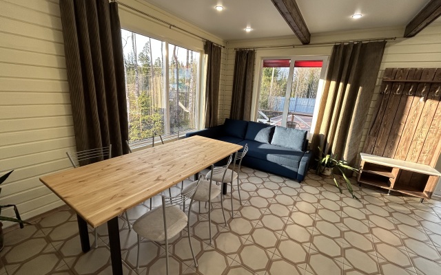 Частный дом Брусничный Коттедж с сауной