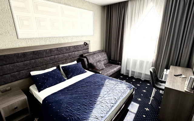 7 Nebo Hotel