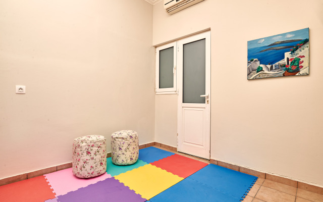 Akadamias 34 Apartments