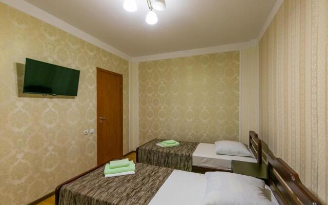 Mariya Hotel