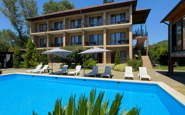 Eco Life Hotel Boutique