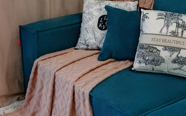 Sovremennaya Uyutnaya Studiya V Zhk Biznes-Klassa Letniy Flat