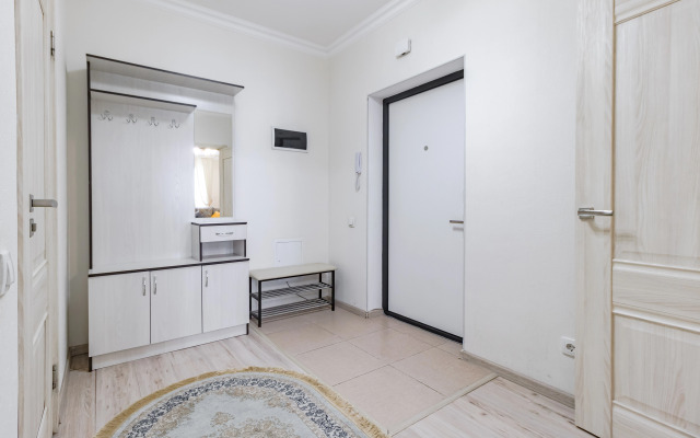 Uyutnye Ryadom S Khanshatyrom Apartments