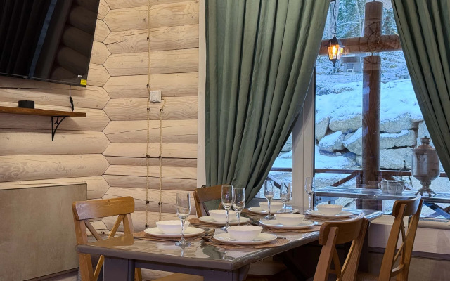 Частный дом У друзей сруб