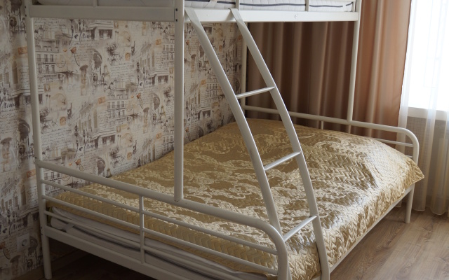 Dvuhkomnatnye Na Komsomolskoj 8 Apartments