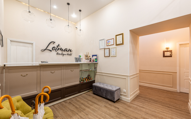 Lotman Hotel