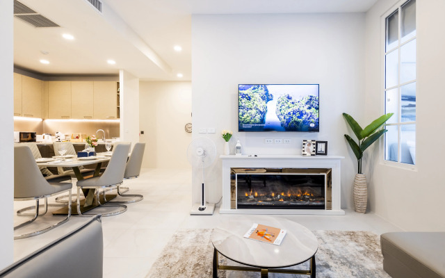 Karon Beach Residence Phuket Apartment hotel