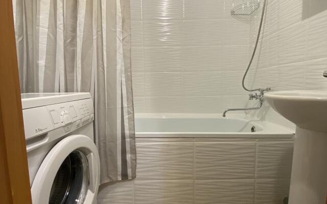 Апартаменты рядом с Ледовым дворцом и метро