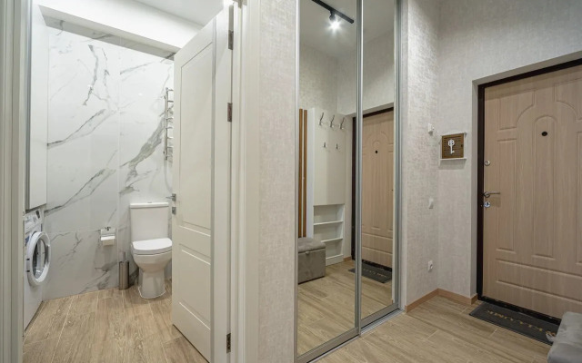 Na Yaltinskoy Ulitse, 12a. Zhk "Shato Luvr" Apartment