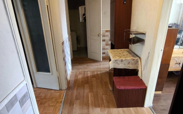 3kh-Komnatnaya U Morya Flat