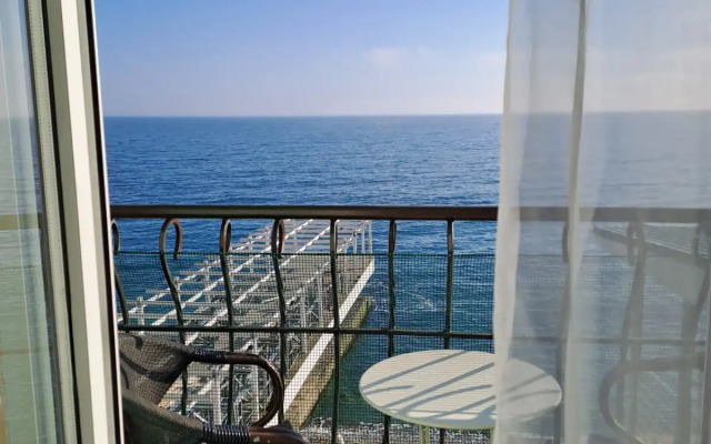 Апартаменты Пляжные на Дражинского 7а, 1