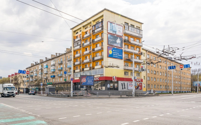 Uyutnaya Chistaya Ryadom s Metro Yakuba Kolasa Flat