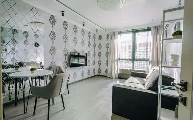 Апартаменты Lalapart Classic четырехместная 48 м в ЖК Лайнер