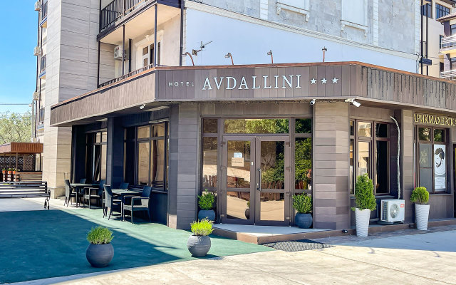 Отель Avdallini