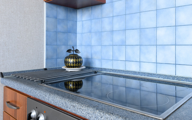 Yevro 2 U M. Kirovskiy Zavod Flat