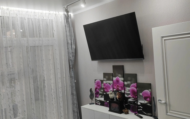 Zhk Levoberezhnaya Flat