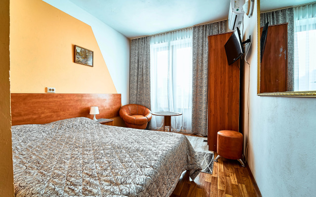 Kryimskaya 50 Guest House