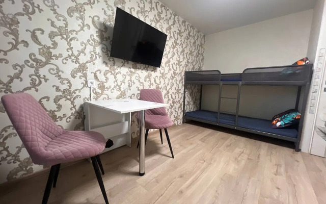 Dvukhkomnatnaya S Yevro Remontom Flat