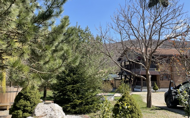 Гостевой дом Эко-Лодж в Даховской