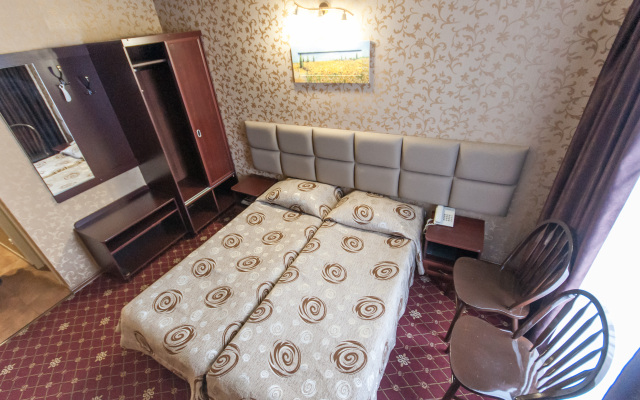 Nautilus Mini-Hotel