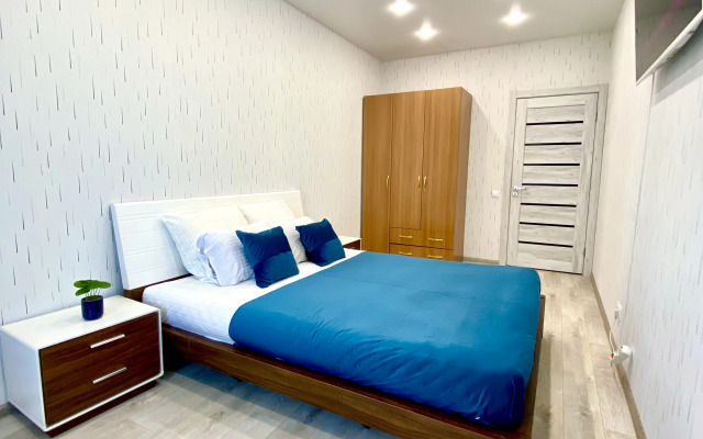 2 kom. Ryadom Aeroport i ZhD Vokzal Flat