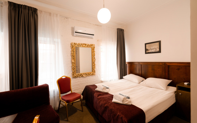 Nevsky 74 Hotel