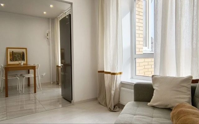 Апартаменты у Мирожского монастыря