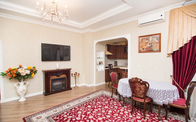 Апартаменты Тихая квартира у Аничкова моста