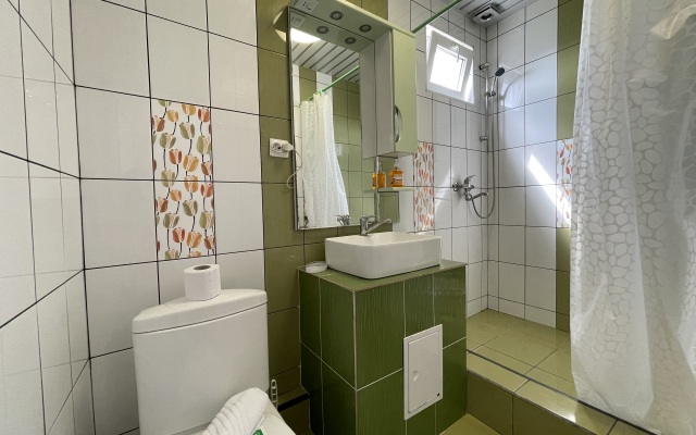 Zamok na Zhemchuzhnoy Guest House