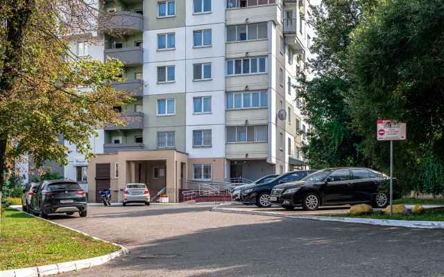 Na Prospekte Masherova Flat