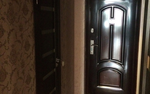 V Tsentre Goroda Apartments