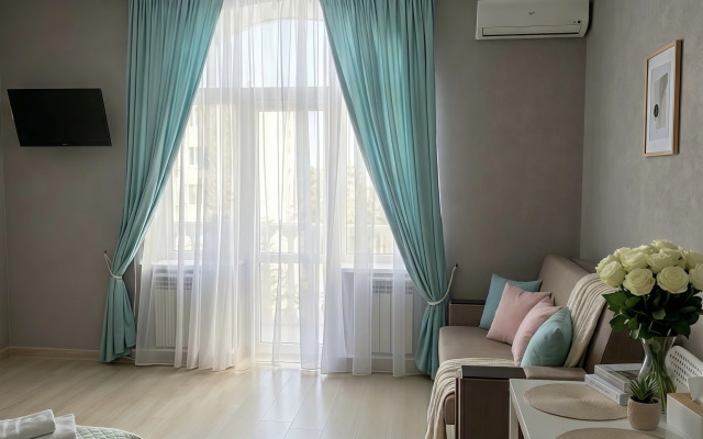 Апартаменты с балконом и видом на море