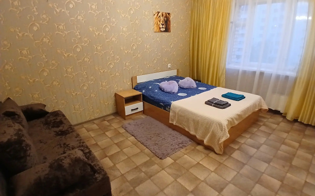 Квартира у Олимпийского на Весенней 20