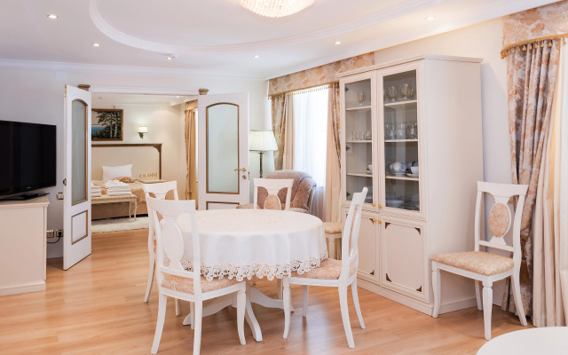 AZIMUT Hotel Tambov 4*