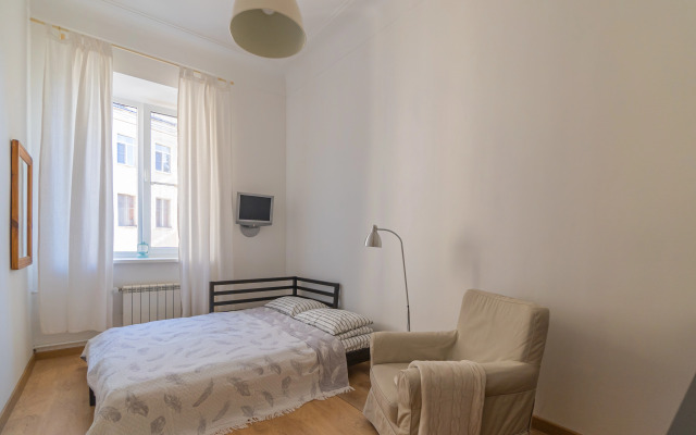 Квартира Двухкомнатная квартира в центре города