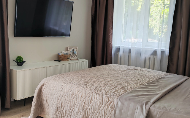 Uyutny Ugolok v Samom Tsentre Goroda Flat