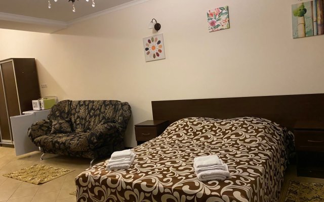 Mir Hotel