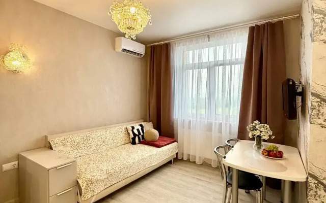 Sovremennaya V Novokomarovo Flat