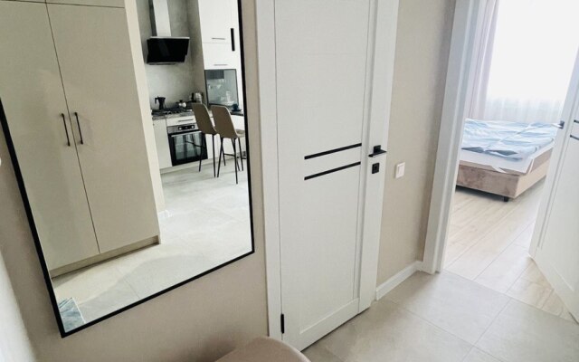 Odnokomnatnaya 44 M² 7/8 Etazh  Flat