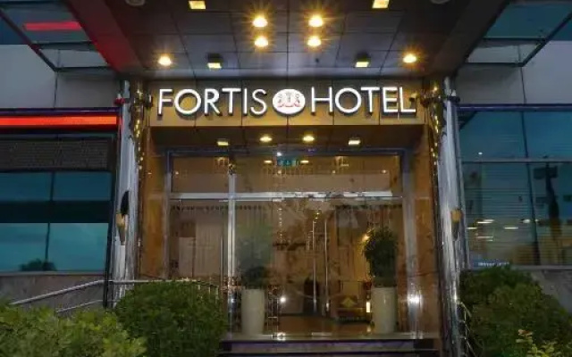Отель Fortis